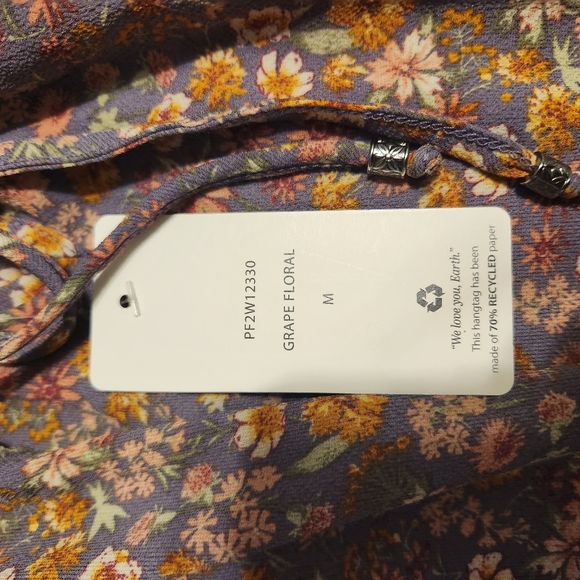 NWT Floral half sleeve crop size M - Picture 8 of 8